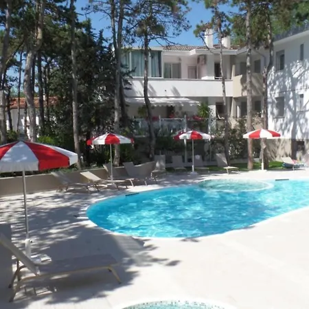 Family Duplex With Whirlpool And Terrace * Bibione